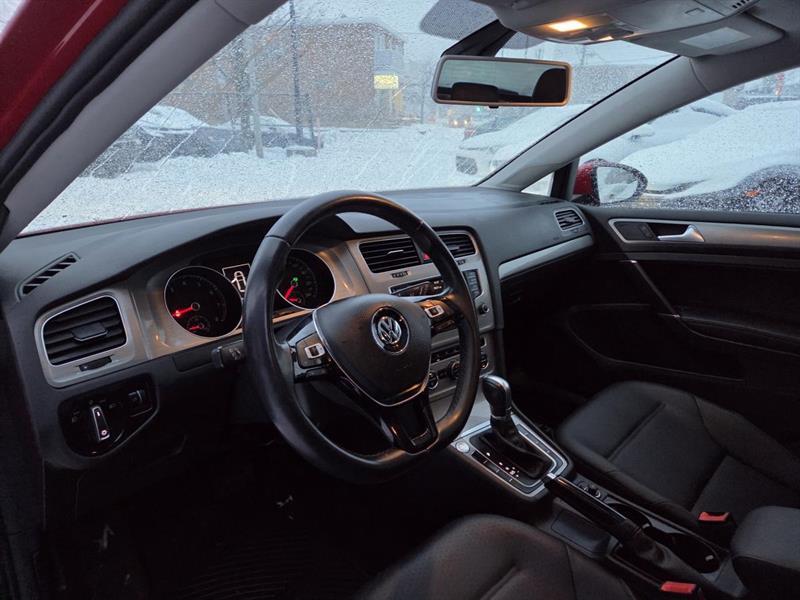 2017 Volkswagen Golf - Image 15