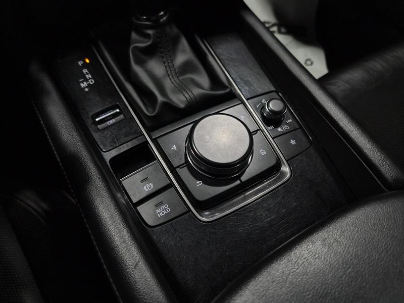 mazda Mazda3 2024 - 26