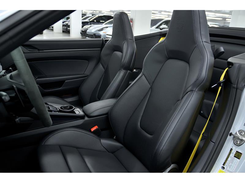 porsche 911 2025 - 15