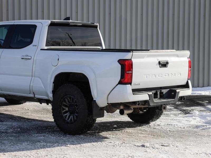 toyota Tacoma 2024 - 14