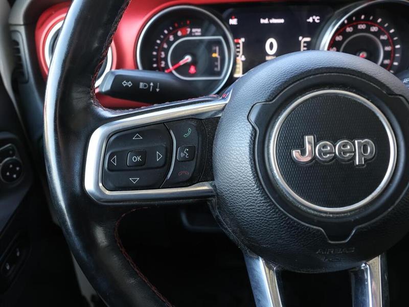 jeep Wrangler 2022 - 25