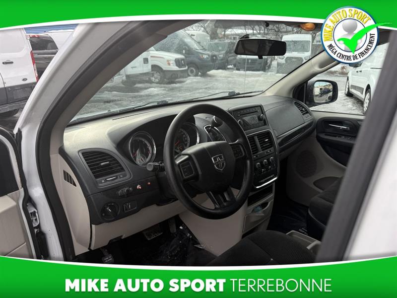 dodge Grand Caravan 2017 - 11
