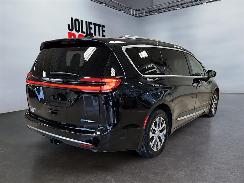chrysler Pacifica Hybrid 2023 - 9