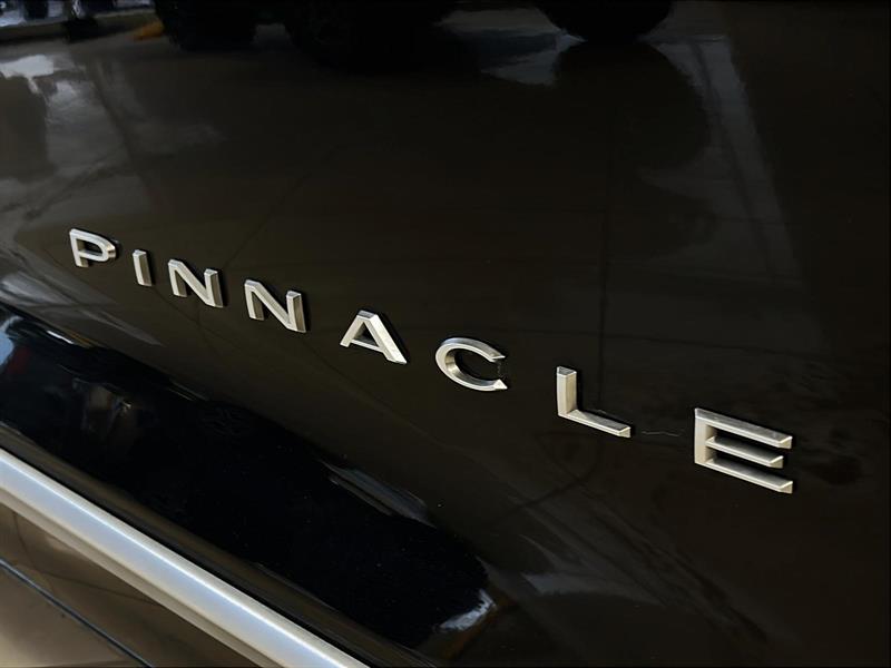 chrysler Pacifica Hybrid 2023 - 12