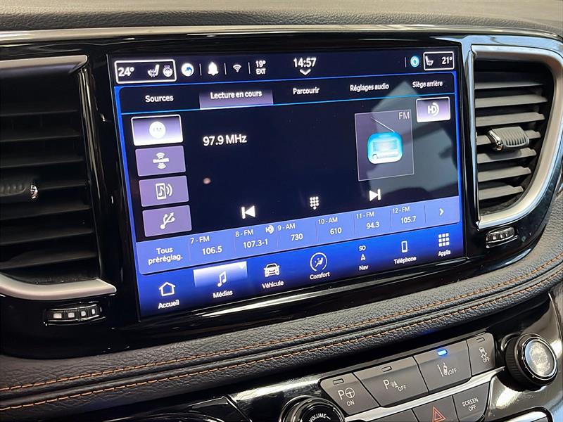 chrysler Pacifica Hybrid 2023 - 23