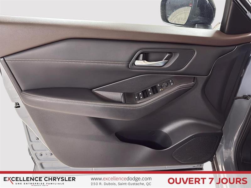 nissan Rogue 2023 - 12