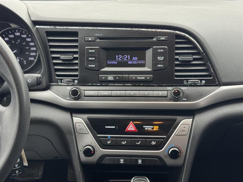 hyundai Elantra 2017 - 21