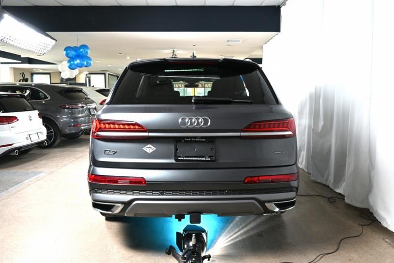 2022 Audi Q7 - Image 13