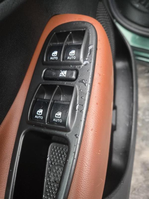 2014 Fiat 500 - Image 17