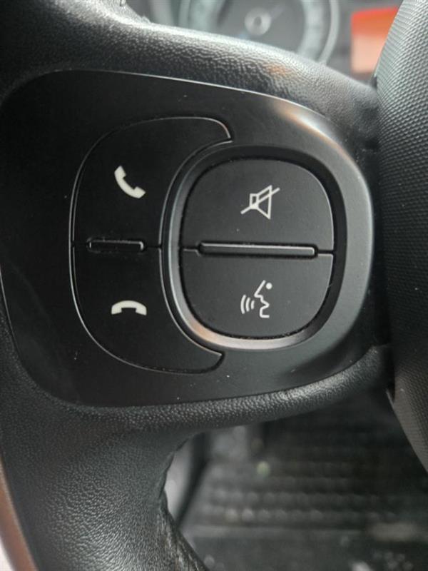 2014 Fiat 500 - Image 18