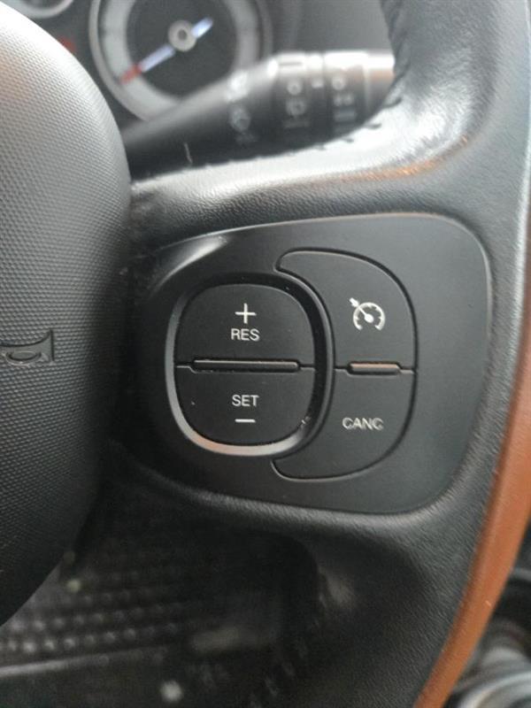 2014 Fiat 500 - Image 19