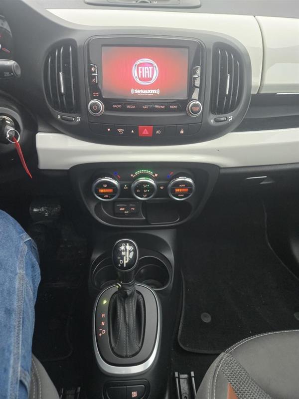 2014 Fiat 500 - Image 21