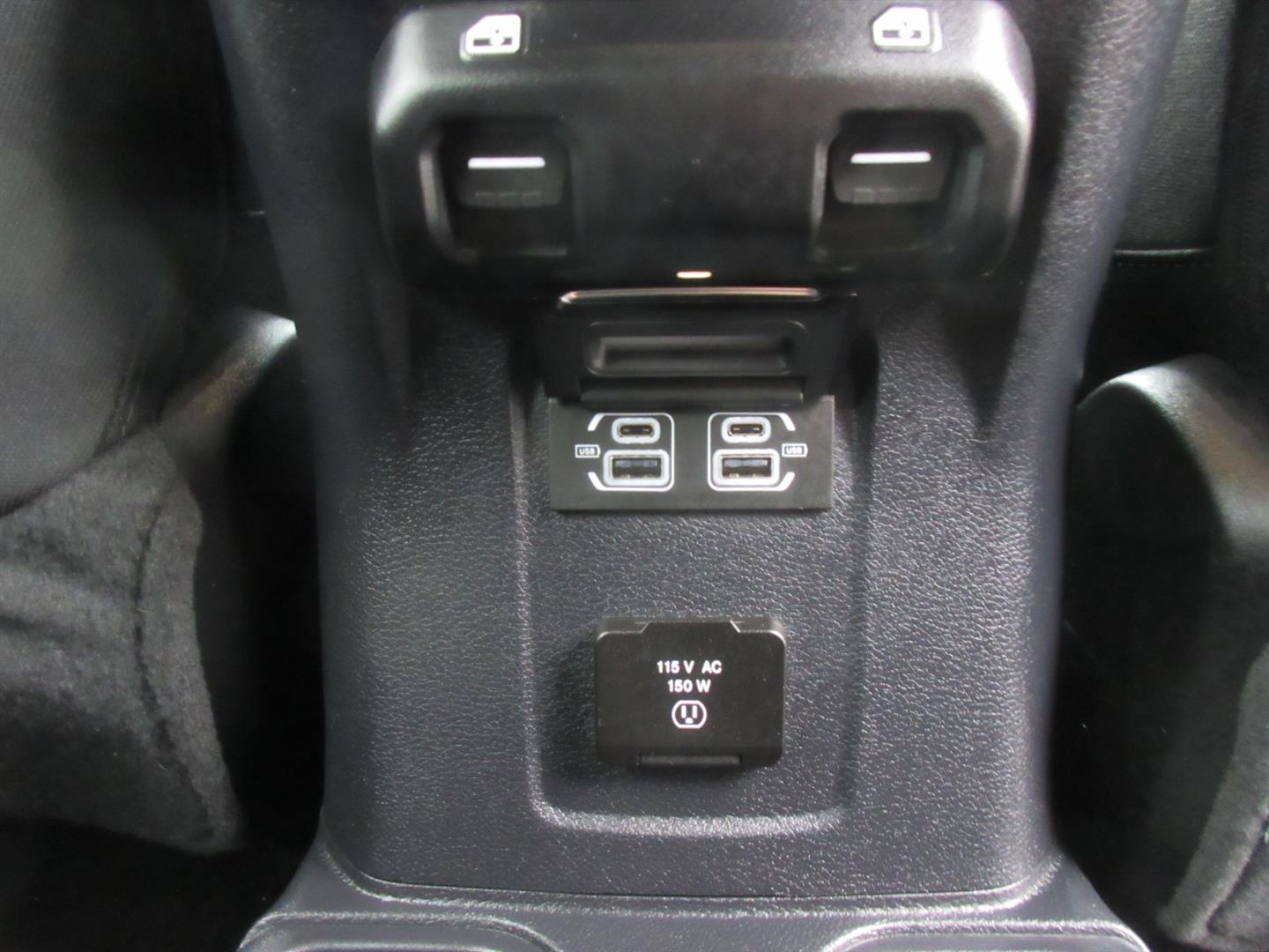 jeep Wrangler 2021 - 37