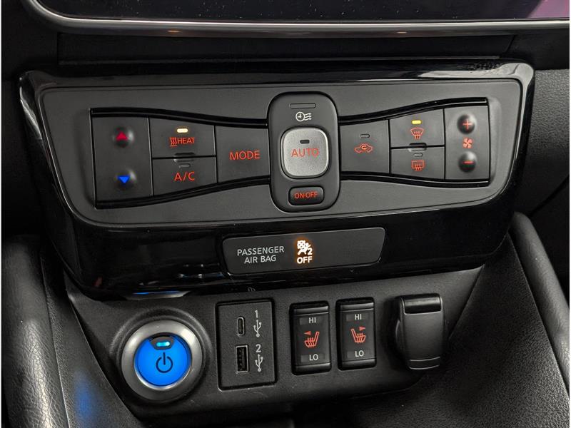 nissan LEAF 2022 - 11