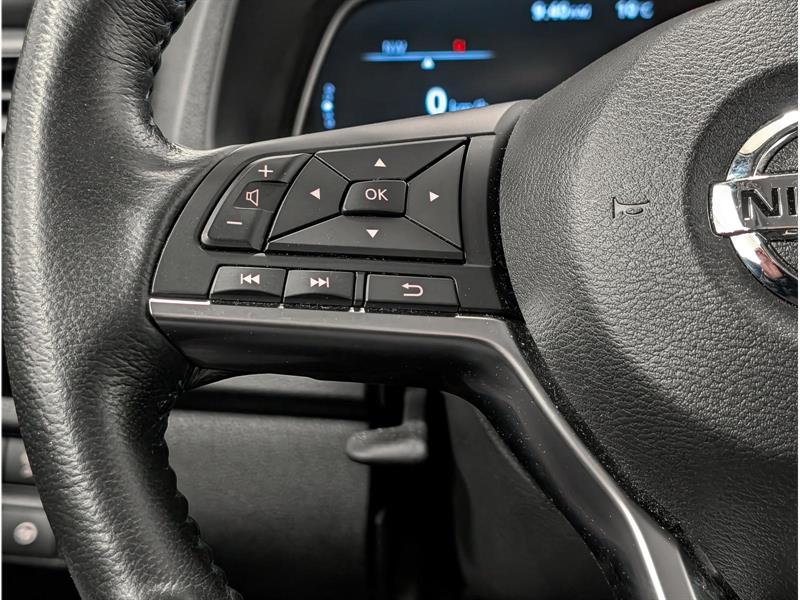 nissan LEAF 2022 - 13