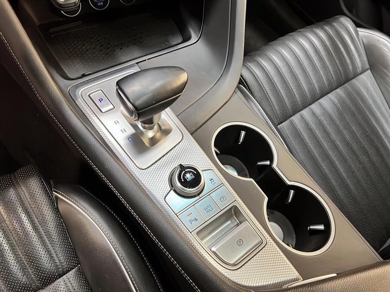 genesis G70 2022 - 14