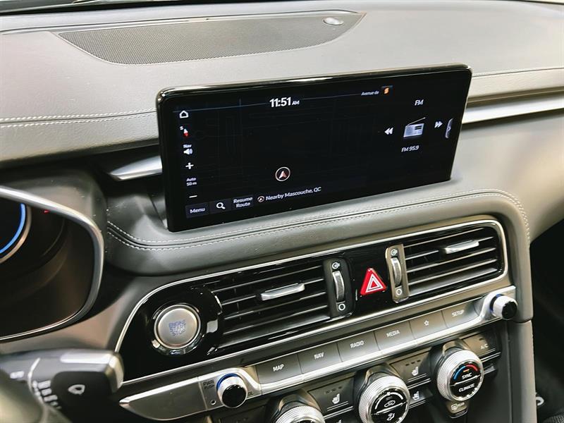 genesis G70 2022 - 18