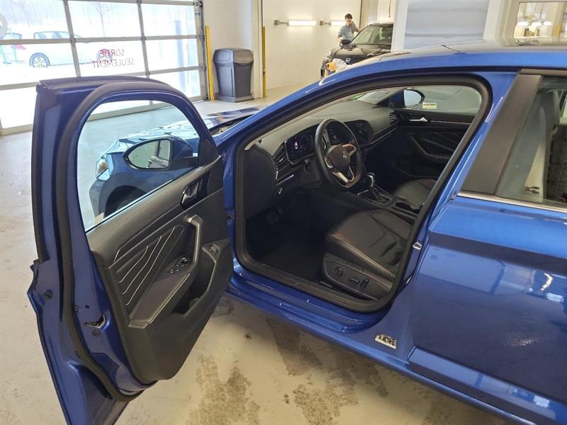 volkswagen Jetta 2024 - 9