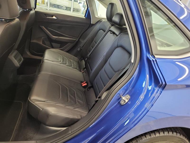 volkswagen Jetta 2024 - 12