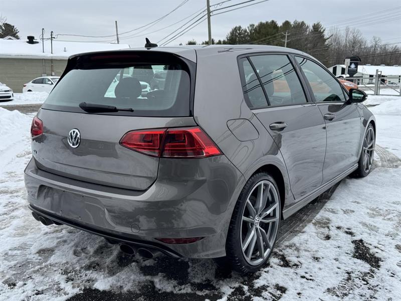 volkswagen Golf R 2017 - 9