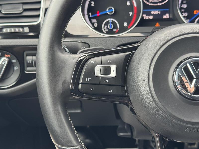 volkswagen Golf R 2017 - 23