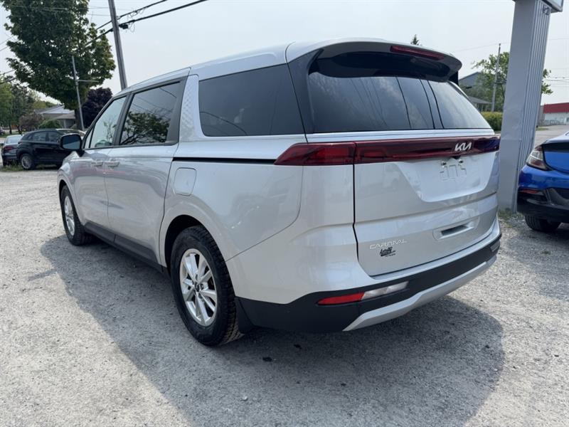 kia Carnival 2023 - 3