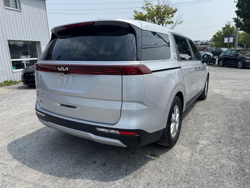 kia Carnival 2023 - 7