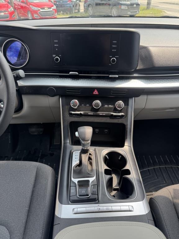 kia Carnival 2023 - 16