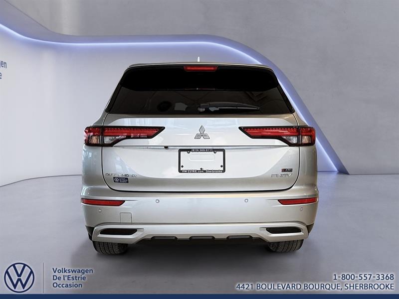 mitsubishi Outlander rechargeable 2023 - 6