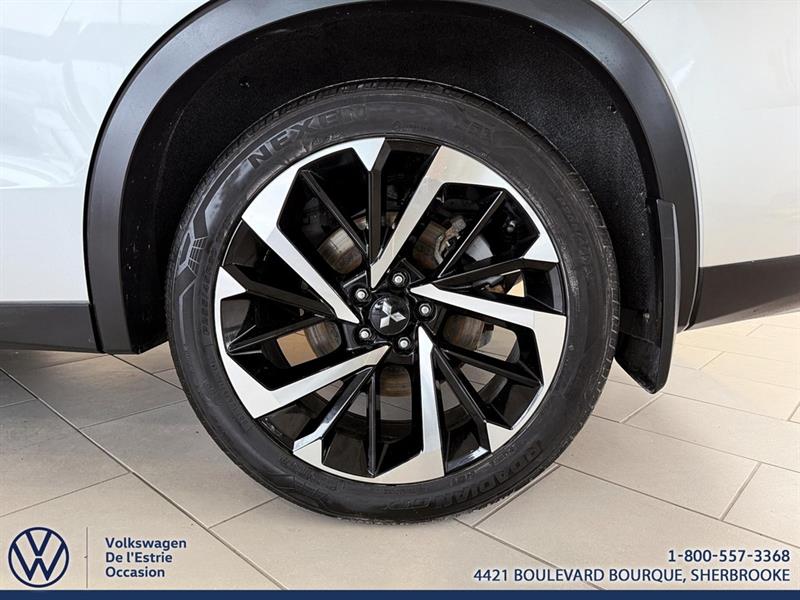 mitsubishi Outlander rechargeable 2023 - 8