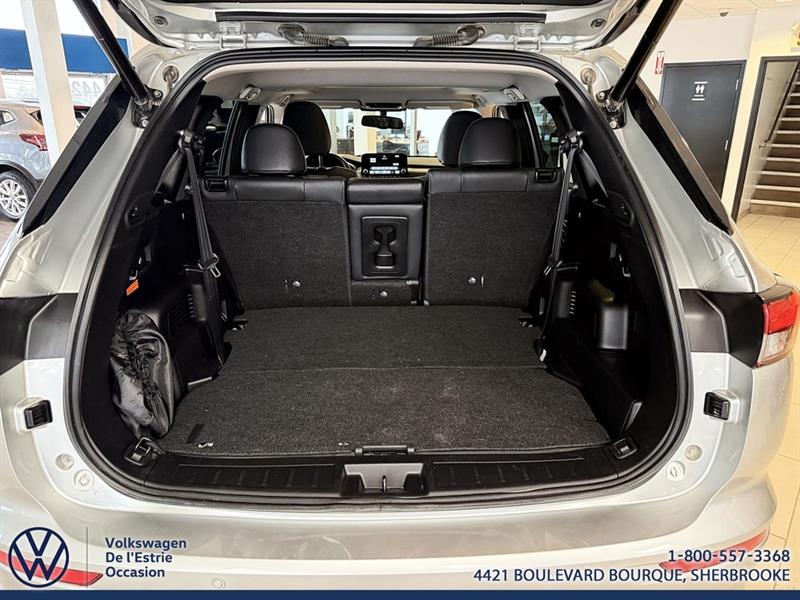 mitsubishi Outlander rechargeable 2023 - 9