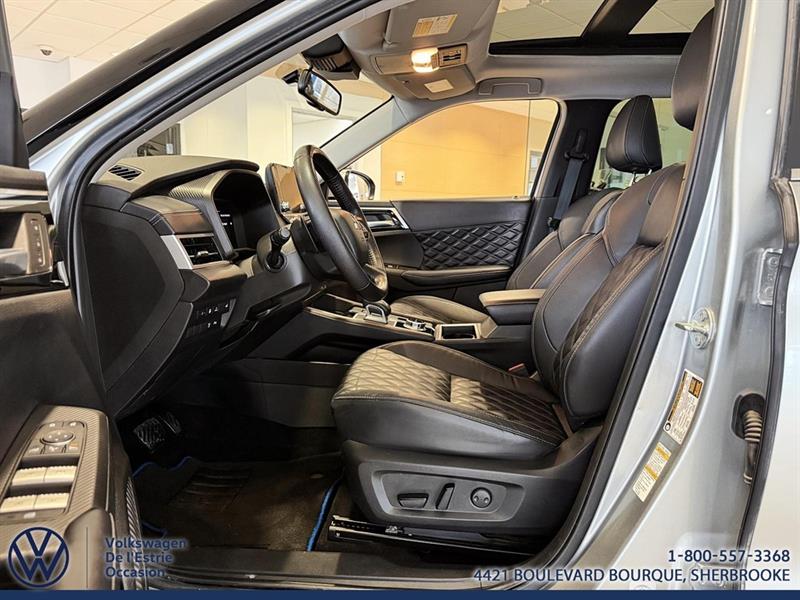 mitsubishi Outlander rechargeable 2023 - 11