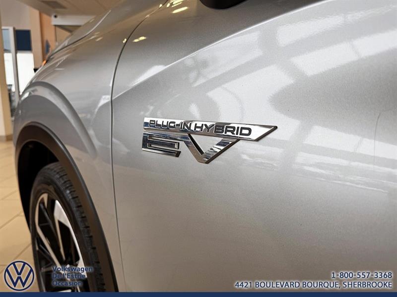 mitsubishi Outlander rechargeable 2023 - 25
