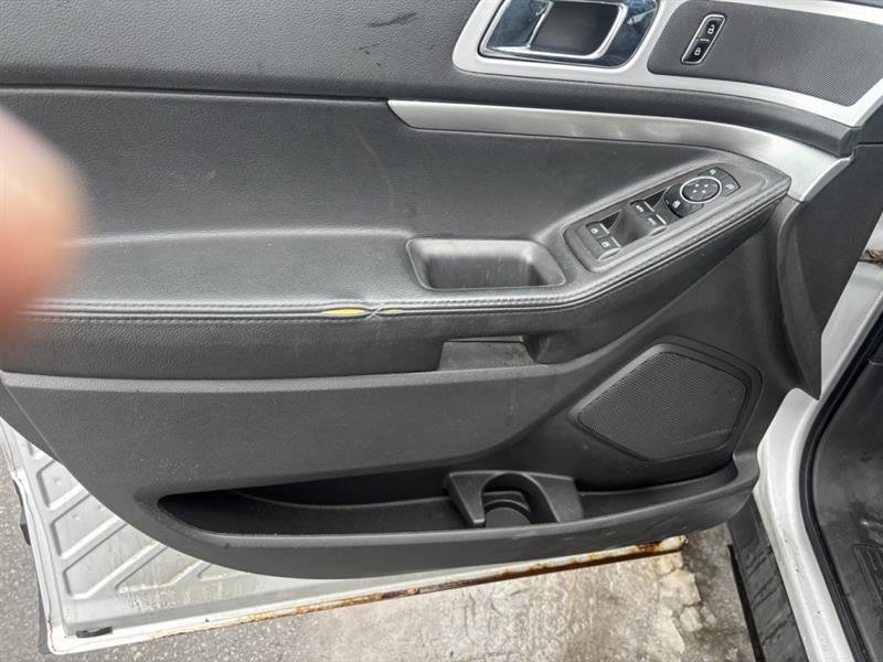 ford Explorer 2013 - 11