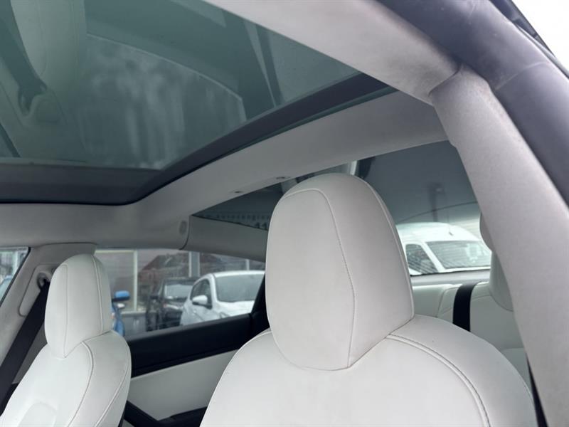 tesla Model 3 2019 - 11