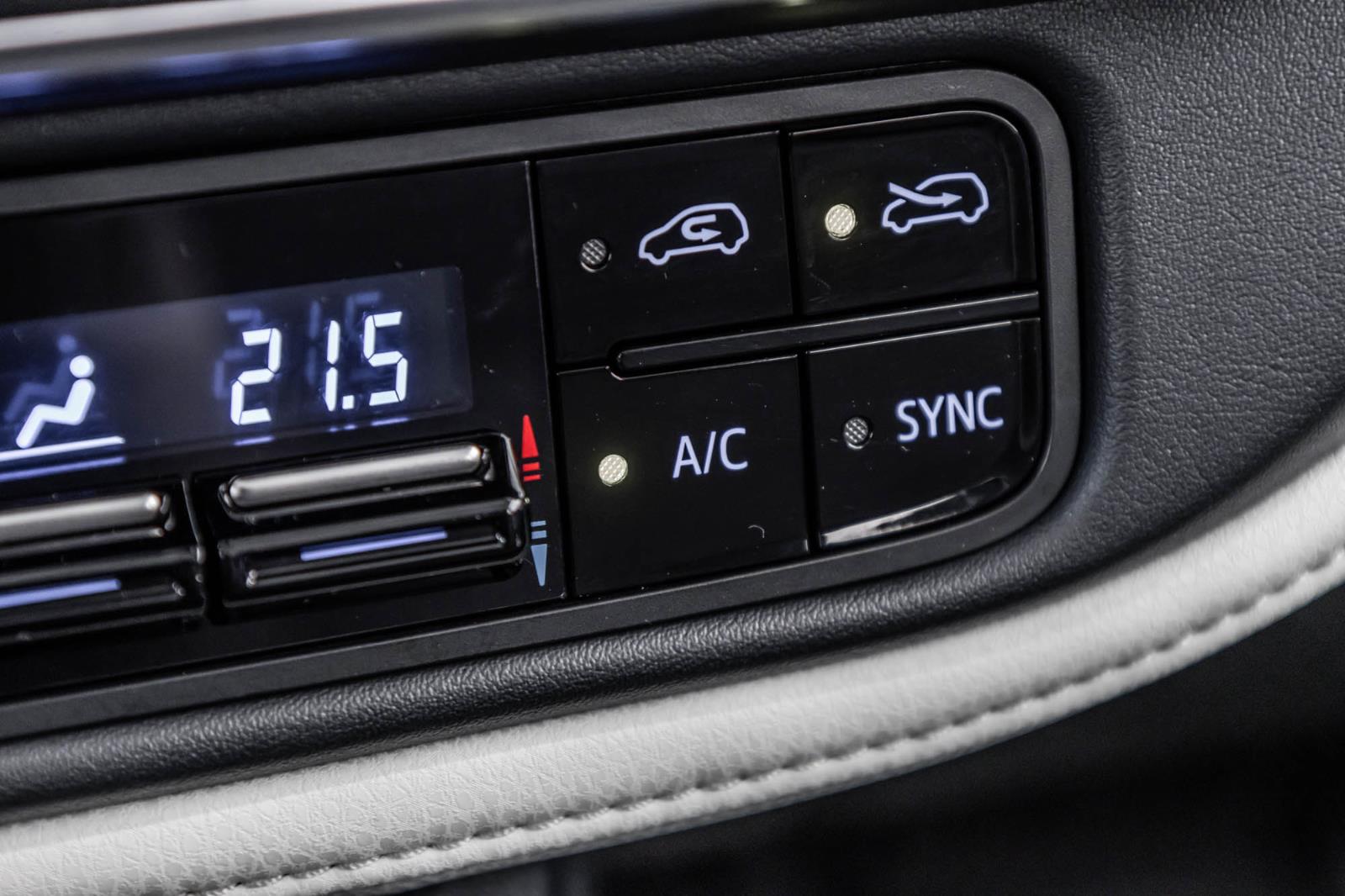 toyota Corolla iM 2018 - 30