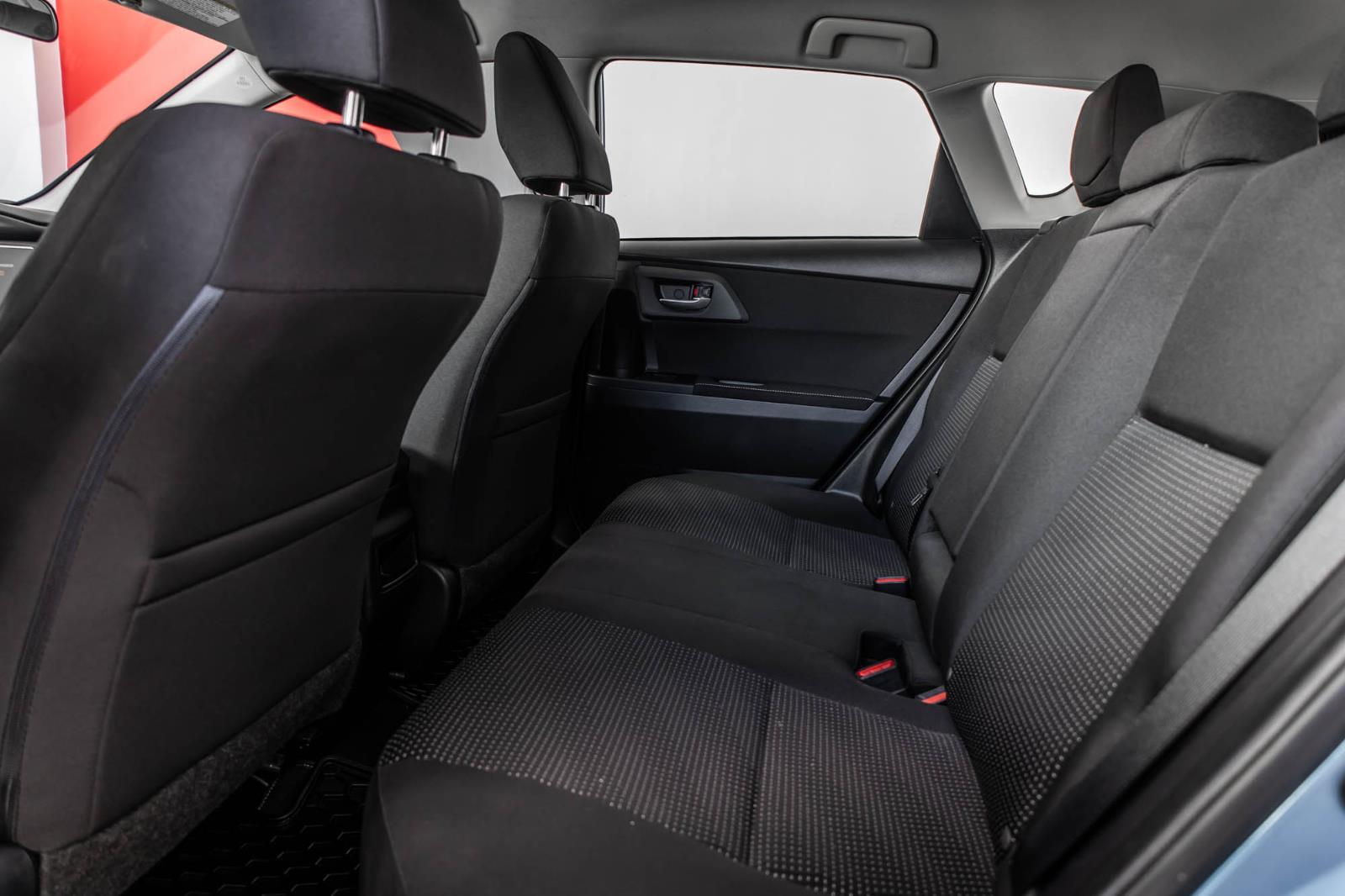 toyota Corolla iM 2018 - 34