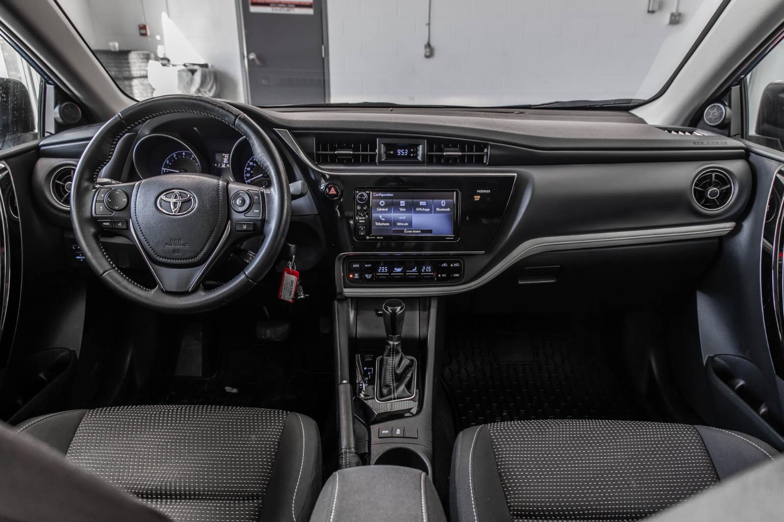toyota Corolla iM 2018 - 35