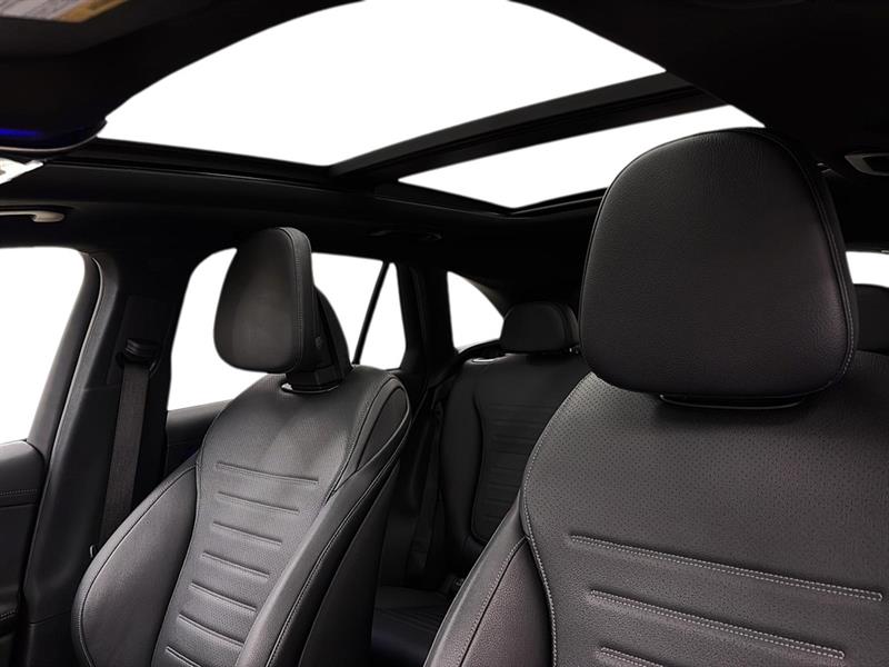 mercedes-benz GLC 2023 - 11