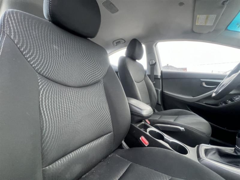 hyundai Elantra 2015 - 24