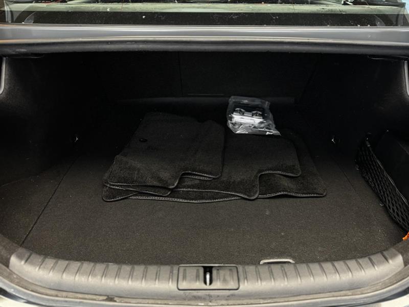 genesis G70 2023 - 9