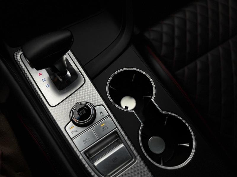 genesis G70 2023 - 22