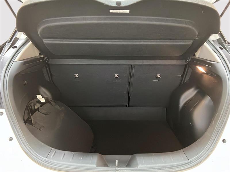 nissan LEAF 2024 - 12