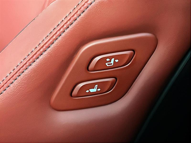 genesis G70 2023 - 16