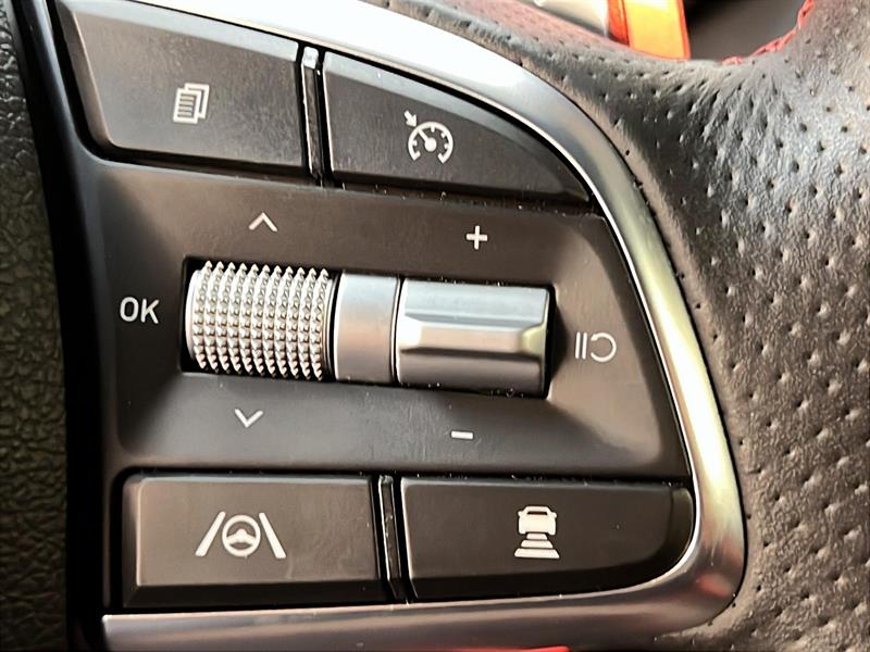 genesis G70 2023 - 23