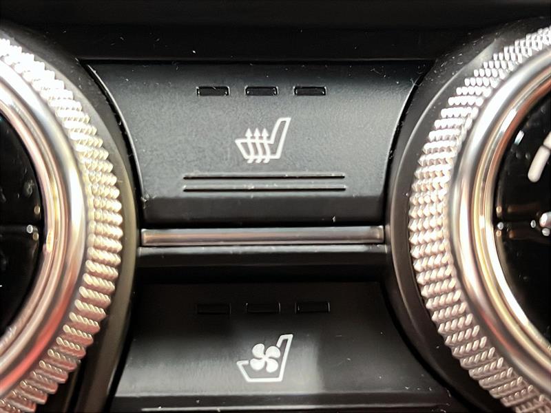 genesis G70 2023 - 28