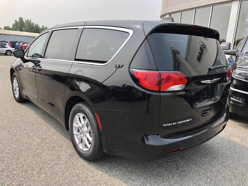 Chrysler Grand Caravan 4