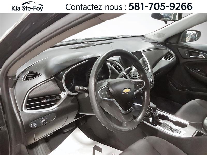chevrolet Malibu 2022 - 12