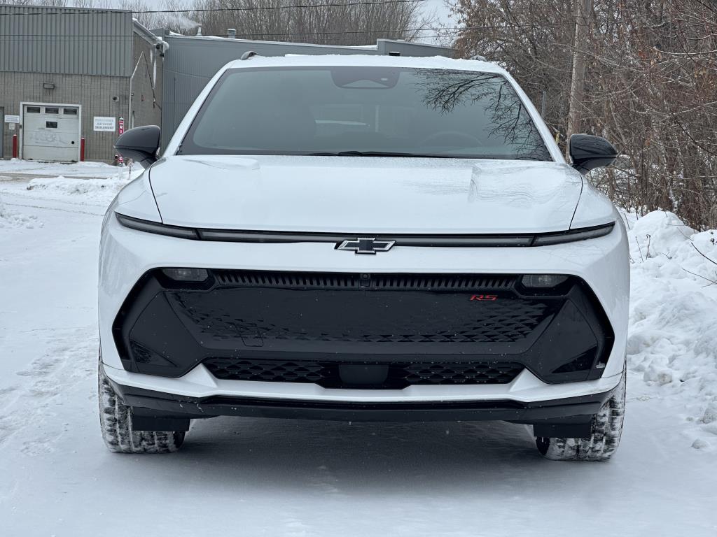Chevrolet Equinox EV RS with 2RS AWD