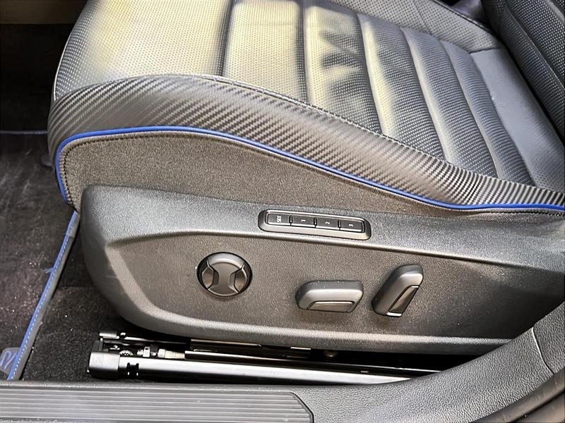 volkswagen Golf R 2025 - 24